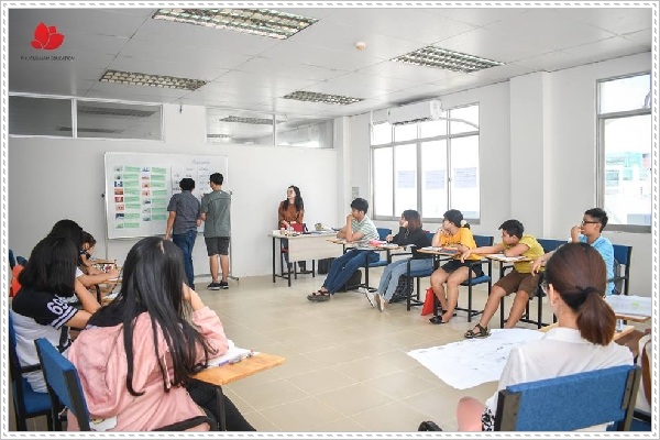 Học tiếng H&agrave;n cấp tốc tại trung t&acirc;m Phương Nam Education