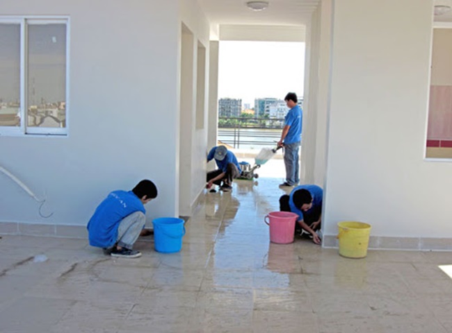C&aacute;ch vệ sinh nh&agrave; sau x&acirc;y dựng an to&agrave;n, hiệu quả