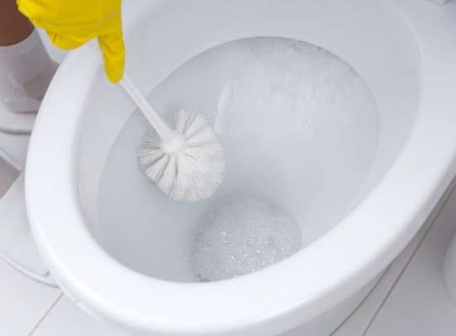 Khử m&ugrave;i nh&agrave; vệ sinh hiệu quả nhanh ch&oacute;ng