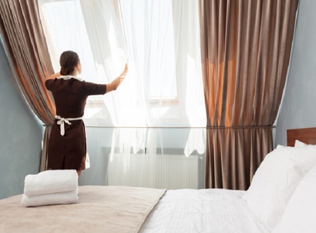 C&aacute;ch khử m&ugrave;i h&ocirc;i trong ph&ograve;ng kh&aacute;ch sạn đơn giản, nhanh ch&oacute;ng