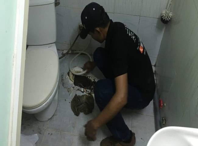 Khử m&ugrave;i h&ocirc;i nh&agrave; vệ sinh nhanh ch&oacute;ng
