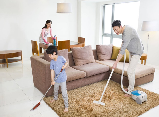 Vệ sinh tường nhà bằng cách vệ sinh nhà cửa