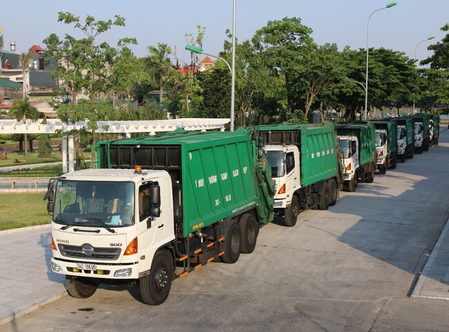 Dịch vụ thu gom r&aacute;c thải c&ocirc;ng nghiệp cho c&aacute;c khu c&ocirc;ng nghiệp