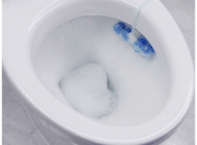 15-phut-xu-ly-bon-cau-xa-khong-sach