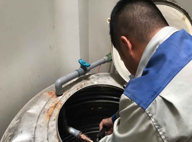 c&ocirc;ng ty vệ sinh bồn nước Quận B&igrave;nh T&acirc;n